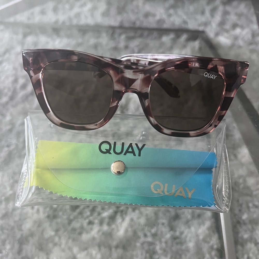 Quay sunglass